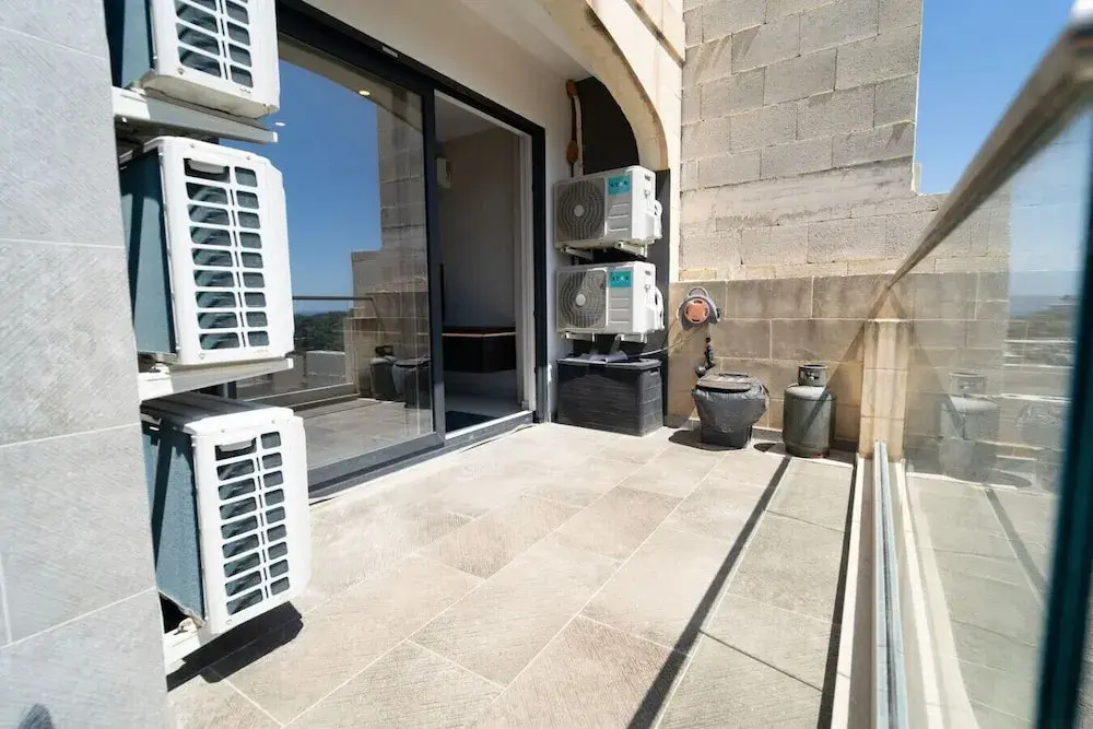 Ghajnsielem Retreat 4 Bedrooms Panoramic Terrace