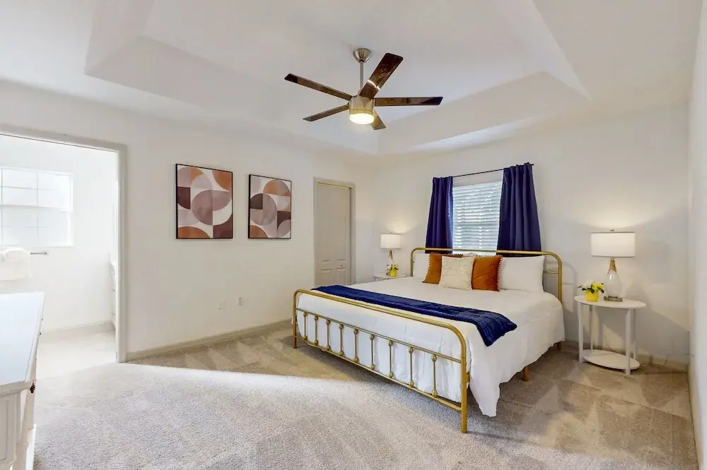 Home Near the Beach With Private Pool, Inviting Patio, Streaming & AC