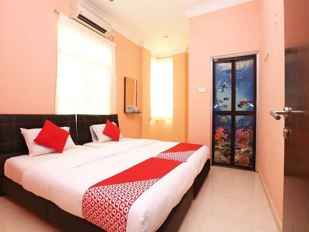 OYO 89556 Sa Villa Holiday Inn