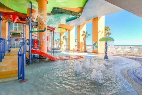 Splash Resort 907W