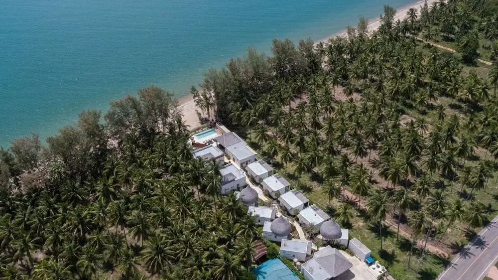Resto Sea Resort - Baan Krut