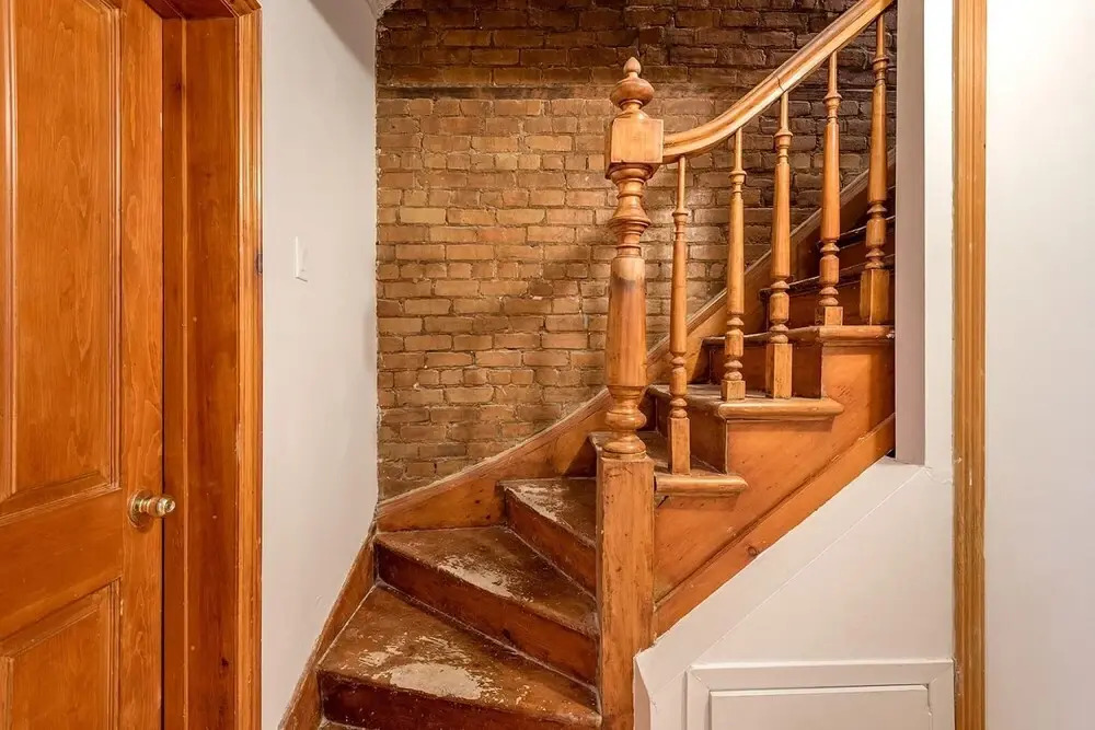 Beautiful Cozy 2-storey Apartment In the of Downtown MTL