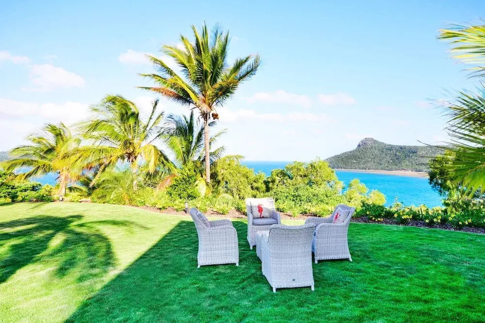 Whitehaven Luxury 5 Bedroom 5 Bathroom House Ocean View With 2 Golf Bu
