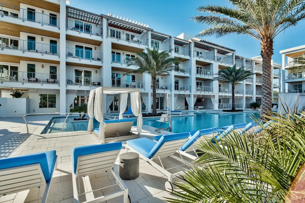 The Pointe on 30A by Panhandle Getaways