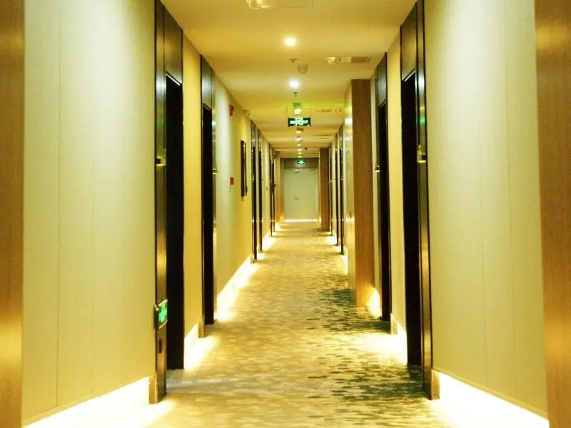 Green Tree Inn Express Shandong Jinan Shungeng International Exhibition Center