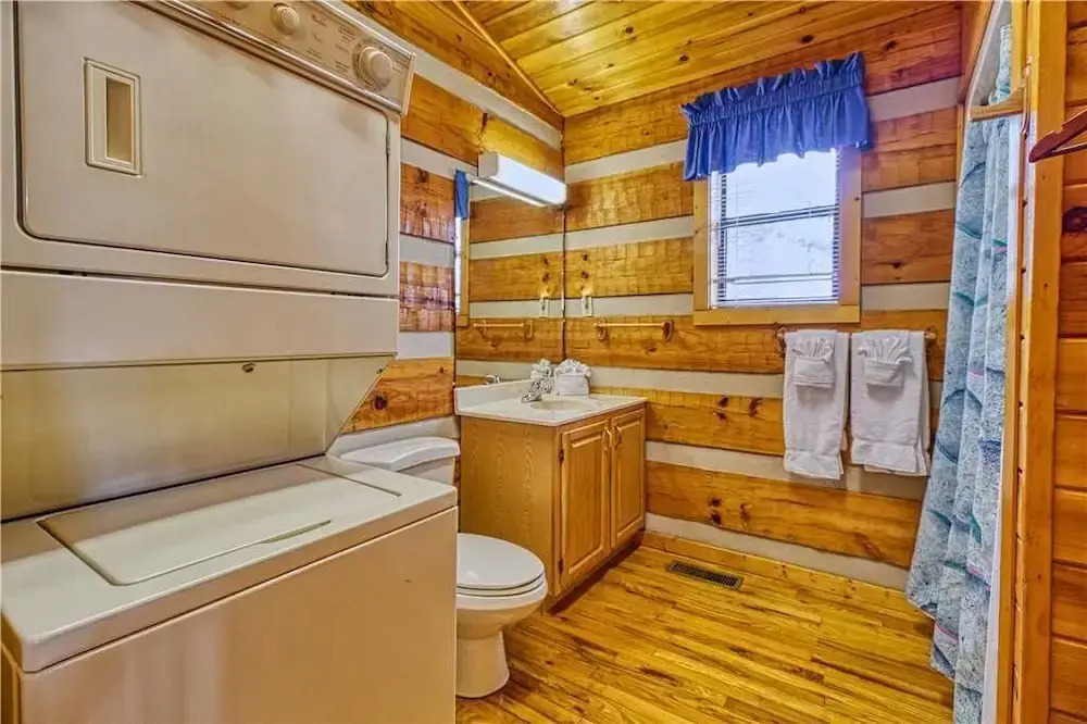 Kears Mountain Magic - One Bedroom Cabin