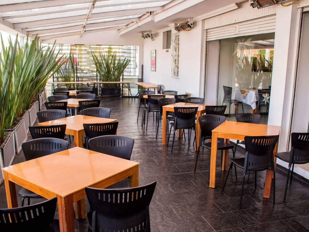 Hotel Innova 68