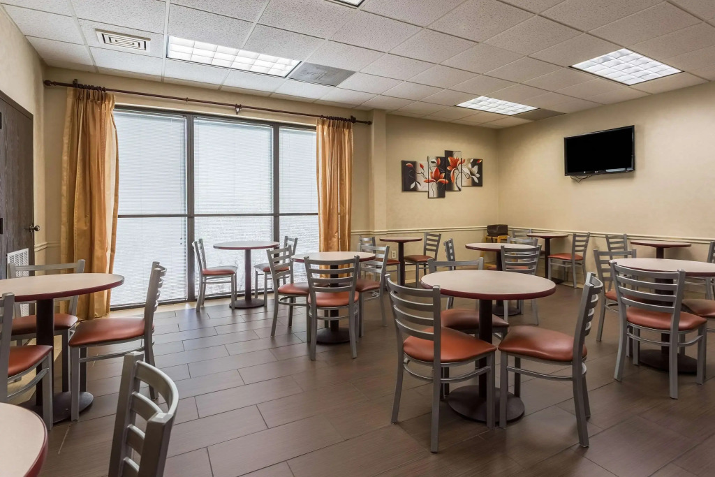 Quality Inn Tupelo Central