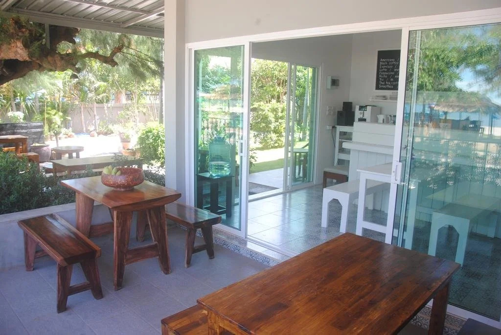 Baan Aroka Beach Front