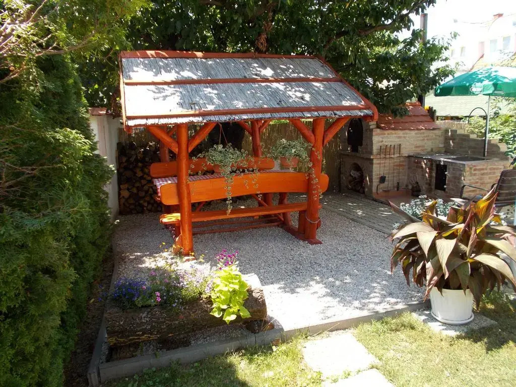 Gyöngyi Apartman