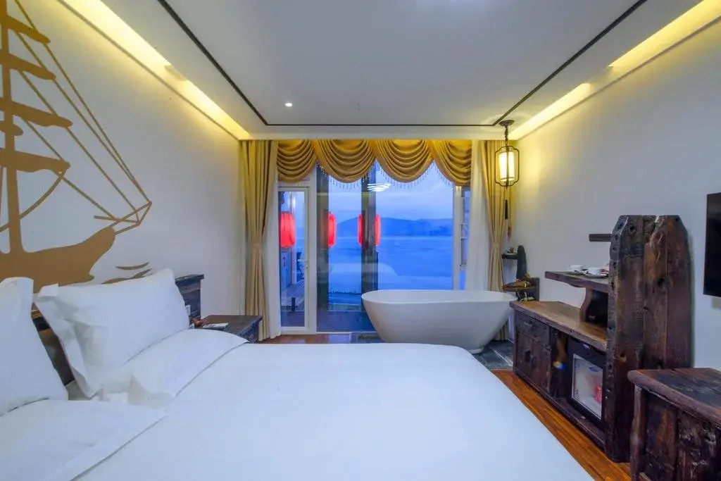 Dali No.1 Sea View Hotel