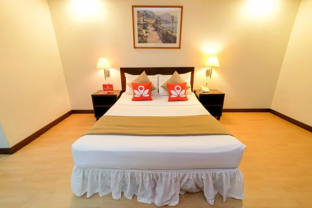 ZEN Rooms Basic Quezon V Mapa