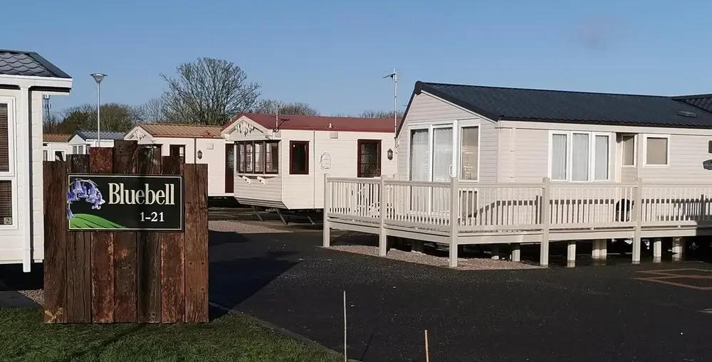 4-bed Seaside Caravan Free Wifi Pet Frie