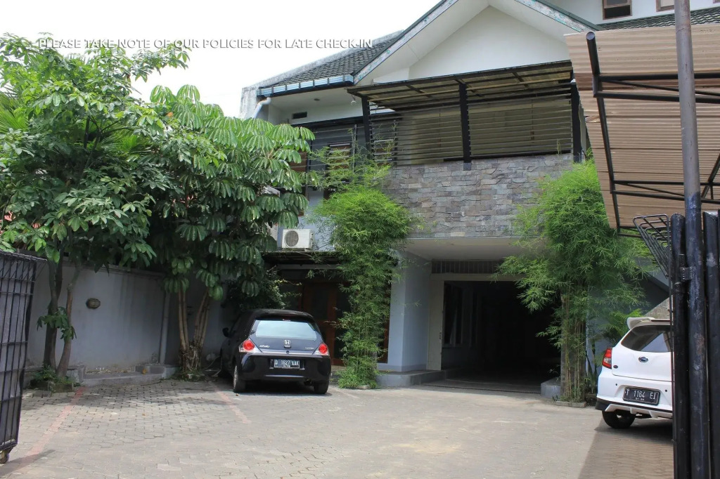ZEN Rooms Cipedes Tengah Sukajadi