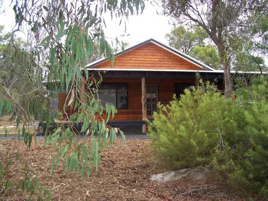 SilverSprings Spa Retreat Pet Friendly Cottages and Glampings