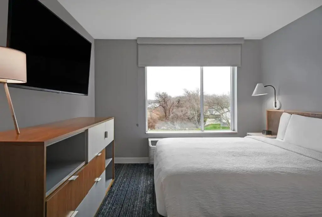 TownePlace Suites by Marriott Fall River Westport
