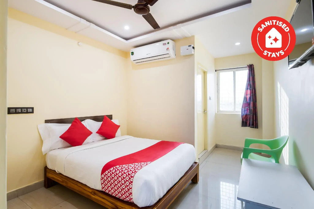 OYO 69110 Mohan Residency