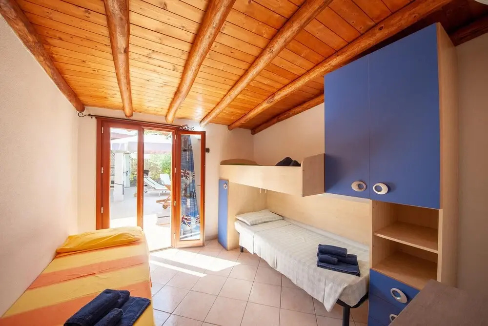 Awesome Home in San Teodoro With Outdoor Swimming Pool and 3 Bedrooms