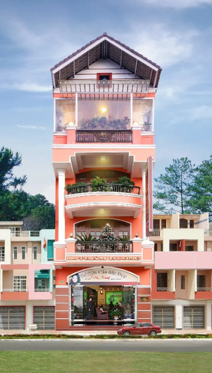 Tram Huong Hotel