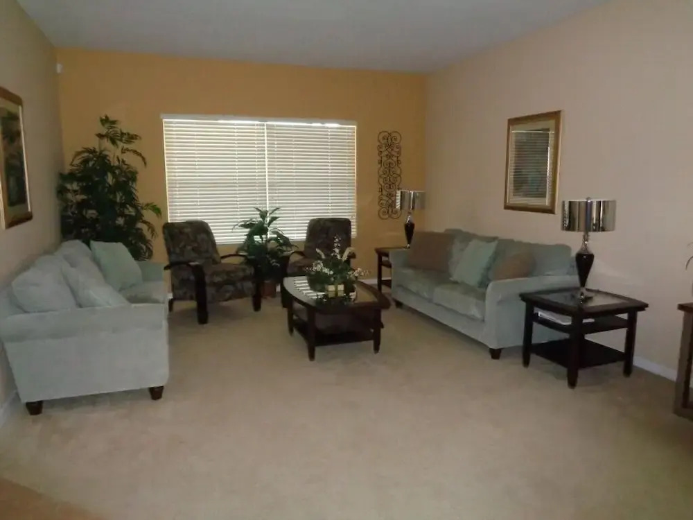 Westhaven 5 bed / 3 Bath