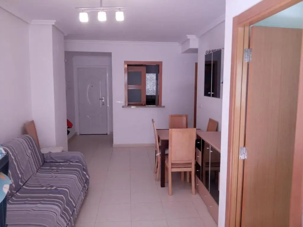 Apartamento 1ª Línea de mar en Marina d'Or con césped y playa [Familiar]