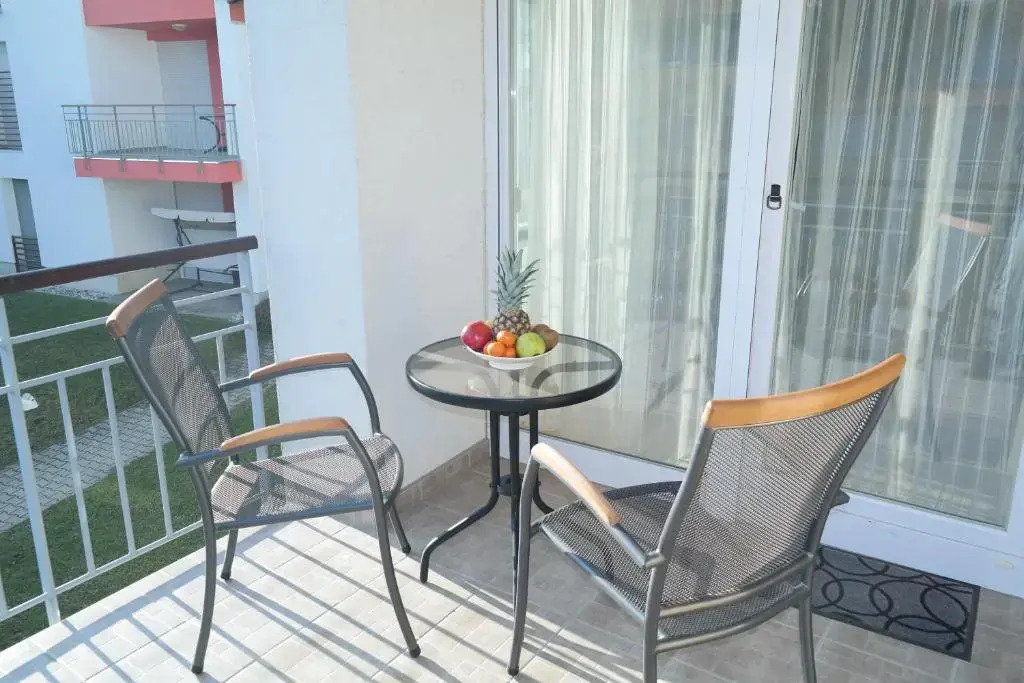 Aramis 3 Apartments