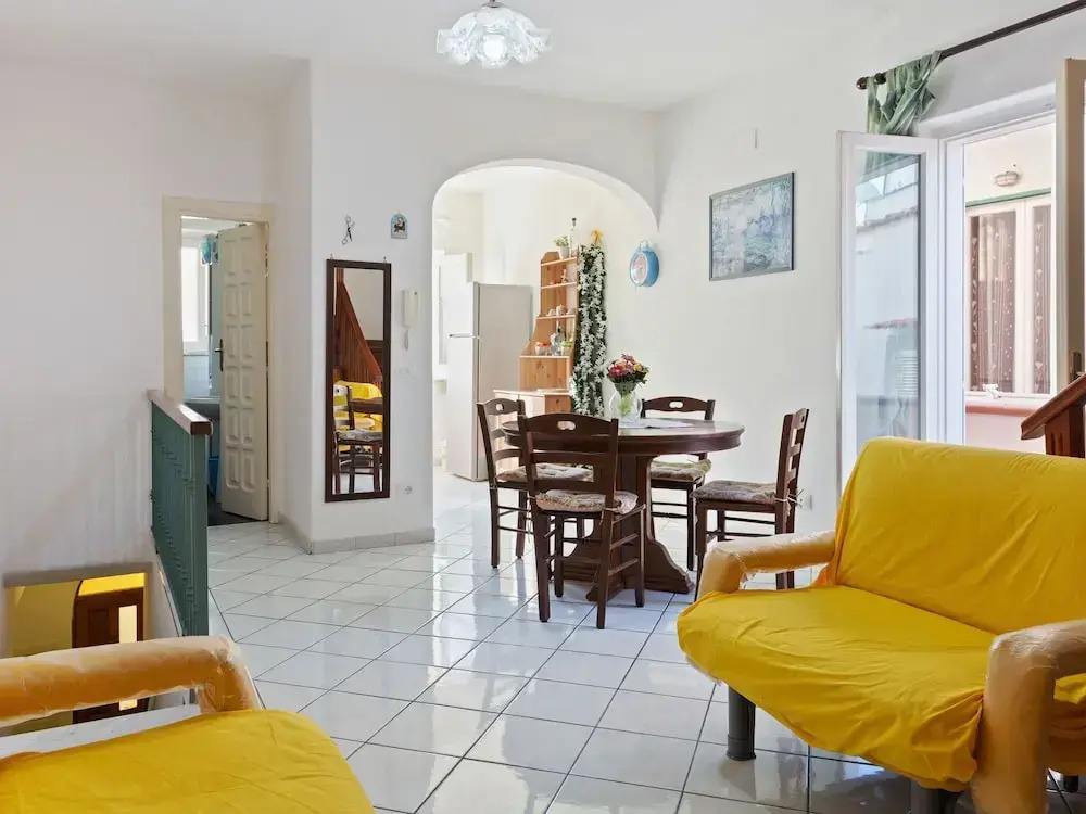 Beautiful Holiday Home in Forio With Roofed Terrace