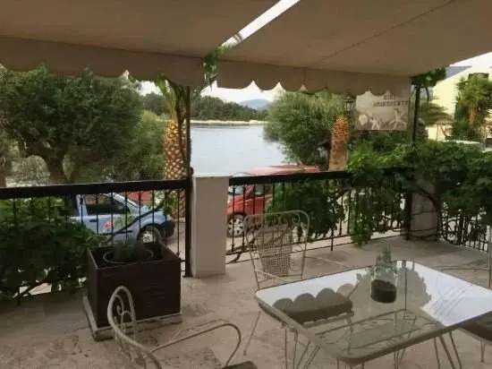 Kiki Apartments