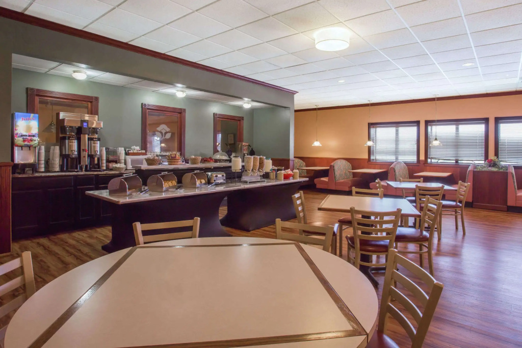 Ramada by Wyndham Wytheville