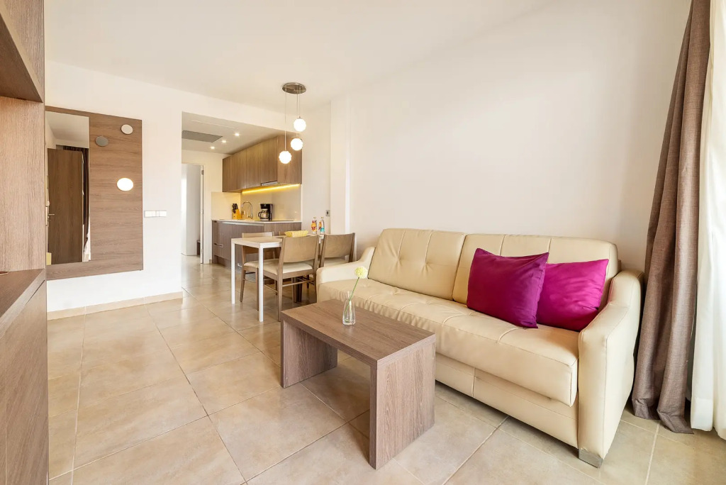 Paradise Residencial Apart&Suites