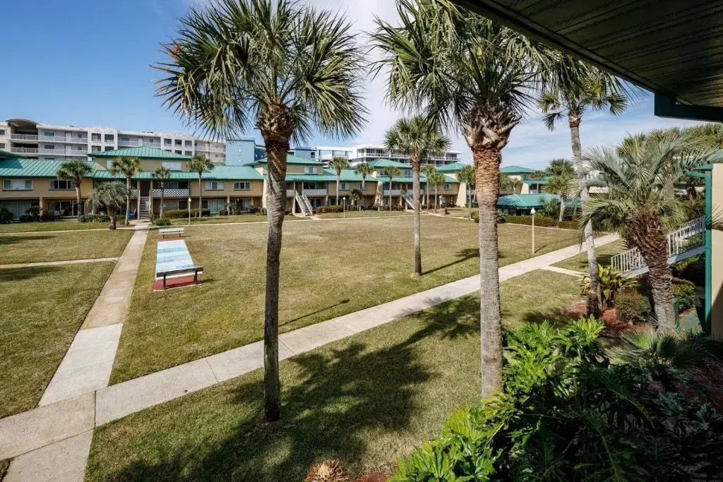 Seaspray Condos 112C