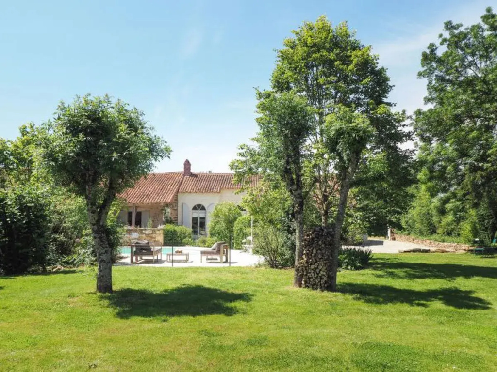 GiTE DE LORANGERIE