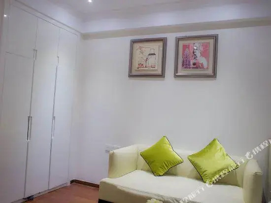 Zhu Mei La Apartment