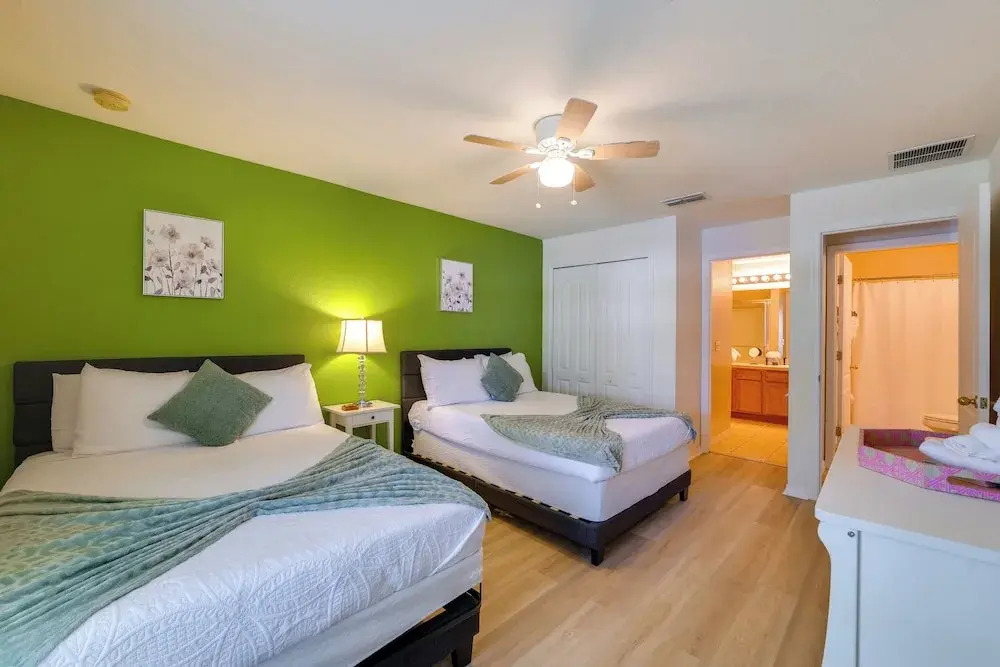 Peaceful Clermont Gem w/ Pool, 9 Mi to Disney!