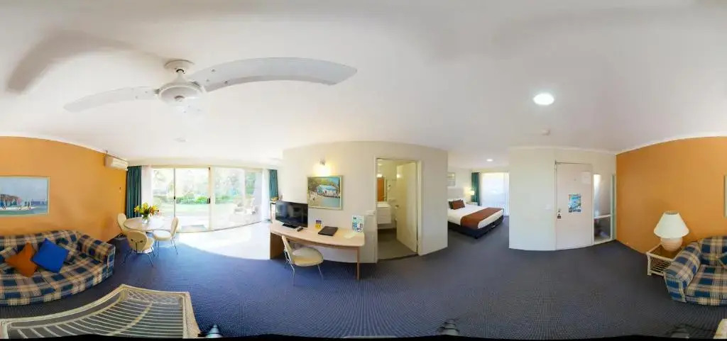 Fairway Motor Inn