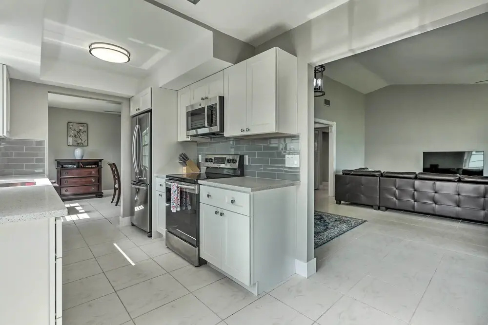 Beautiful Cape Coral Home Near Dining & Shops