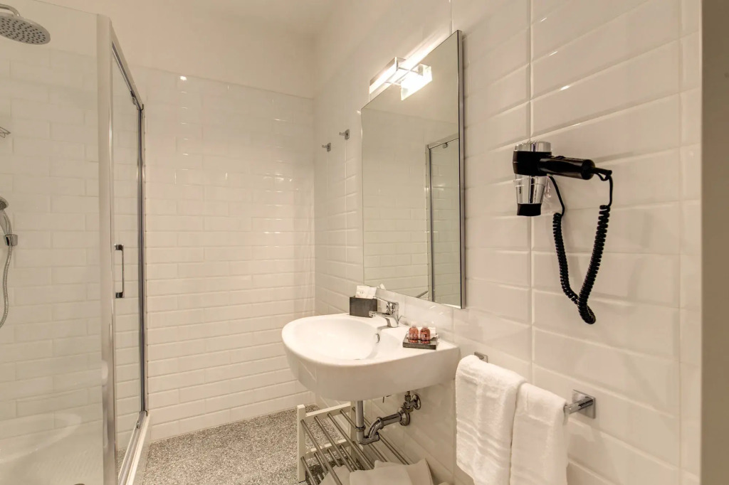 Grand Tour Rome Suites - Liberty Collection
