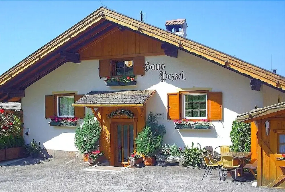 Ferienwohnung Haus Pezzei