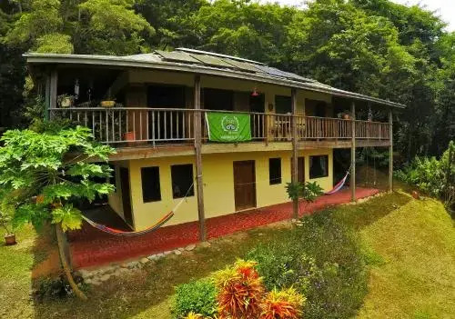 Roland's Garden Guesthouse