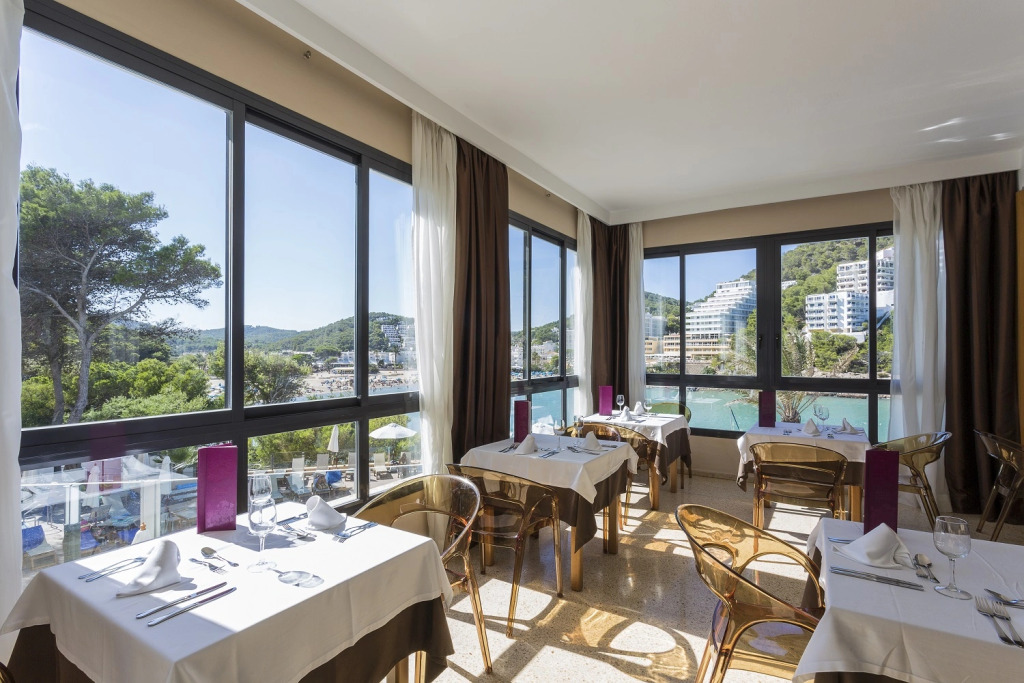 Palladium Hotel Cala Llonga