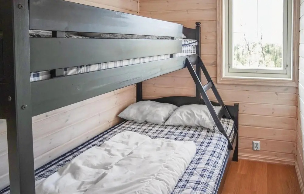 Amazing Home In Hol With Sauna