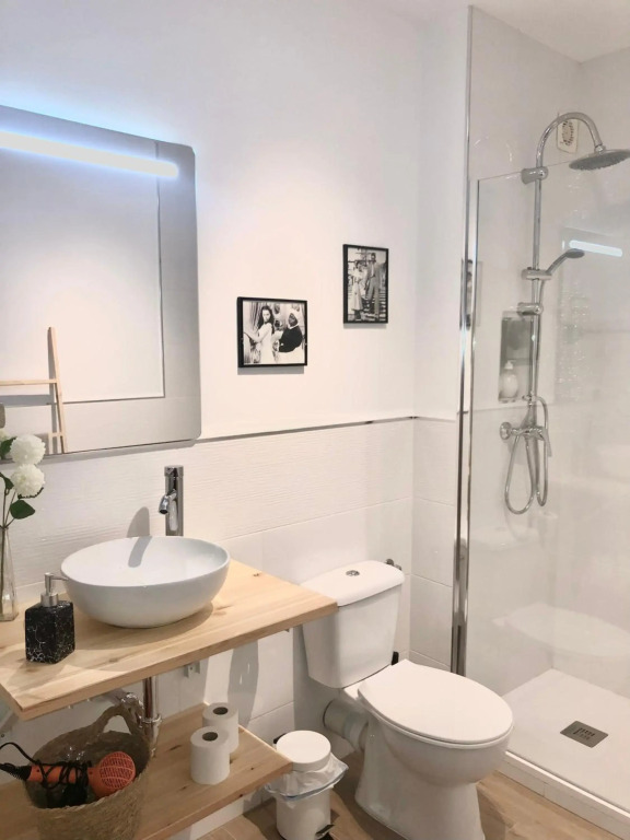 Céntrico apartamento con terraza, parking y WIFI