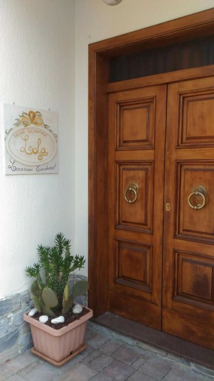 Locazione Turistica Casa Vacanza Lola