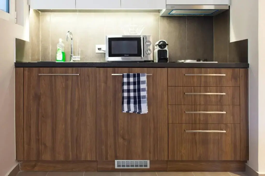 TONI'S Charming Apartment in the Thisseo station
