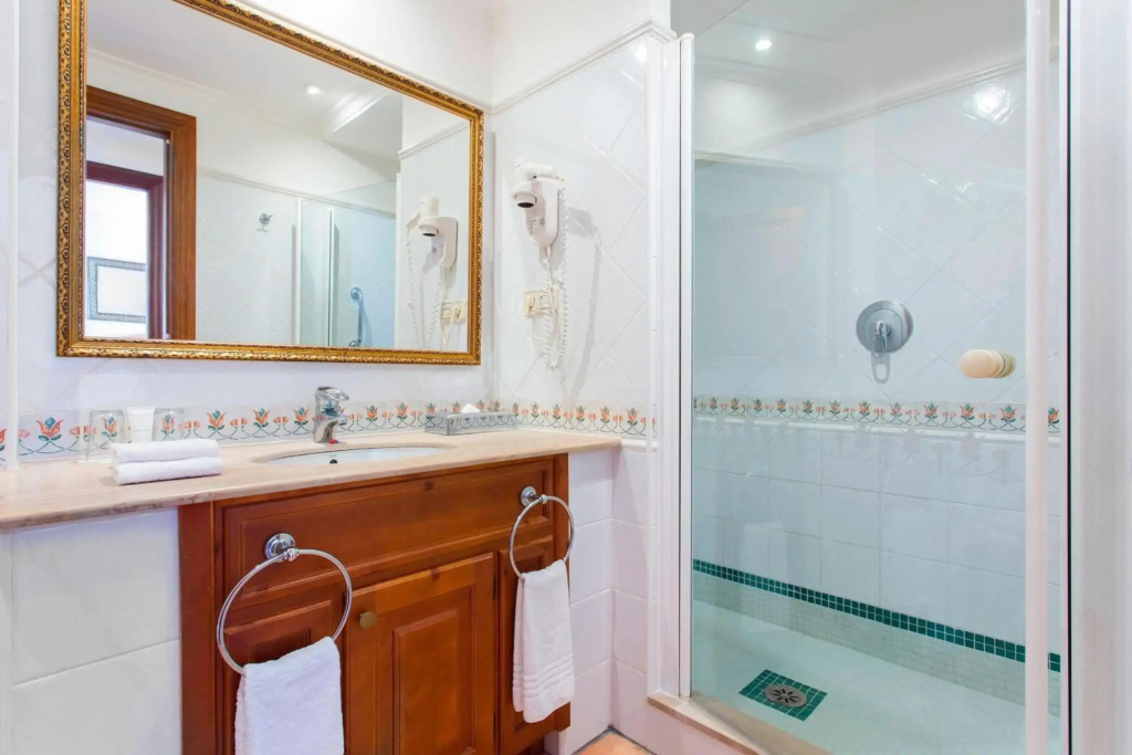 Отель Marriotts Club Son Antem