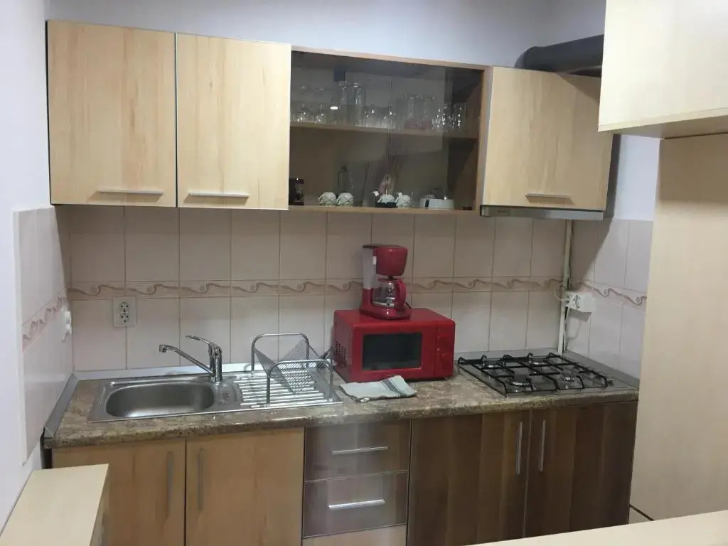Sinaia Mirage Studio - Self Check-in & Self services! The studio is located 700 meters from the city center, 600 meters from the Peleș Castle in Sinaia - Plata si cu card vacanta
