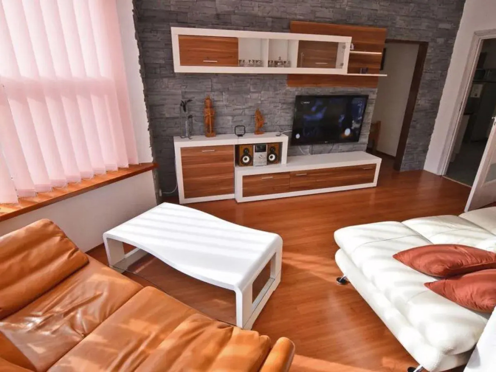 Apartments V+K 10215