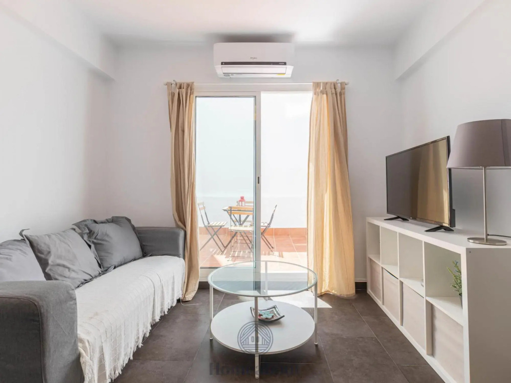 CERVANTES Apartment 24 2BT 1BR