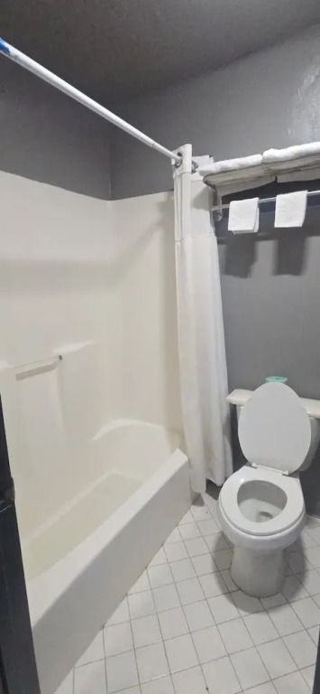 C Town Inn And Suites