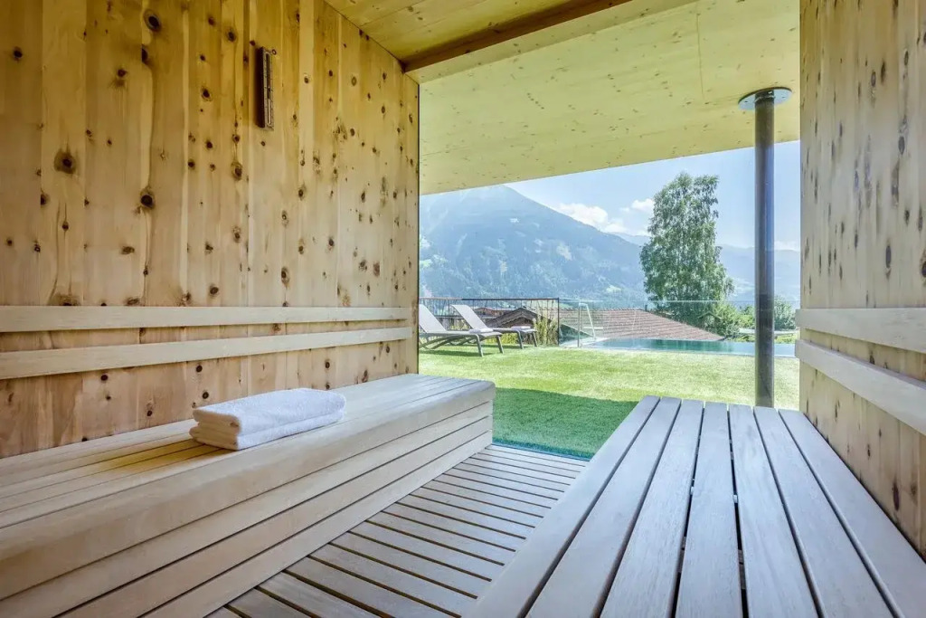 Gartenhotel Crystal